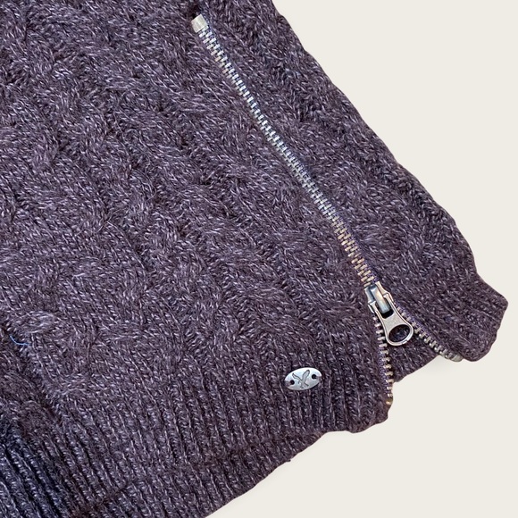 American Eagle Outfitters Wool Chunky Braided Knit Slim Fit Sweater with Zip XS - Picture 2 of 8